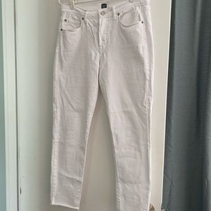 Like New Gap True Skinny White Ankle Jeans size 29
